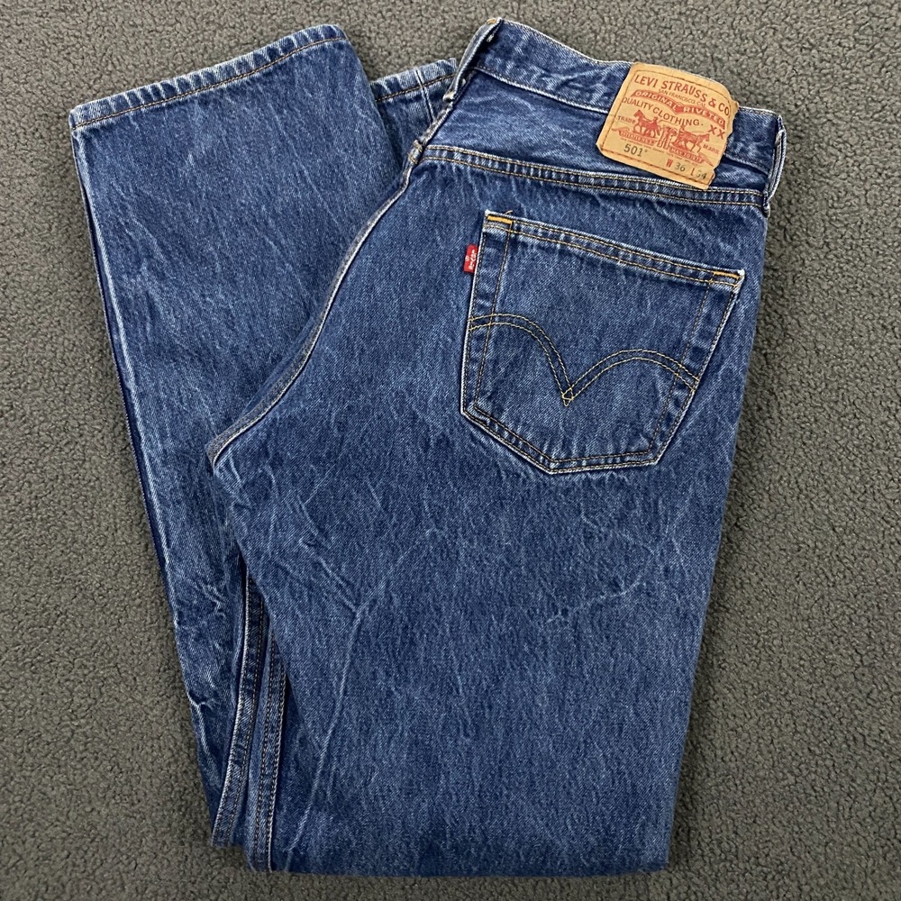 Vintage Levi's 501 Jeans size 36x34 fits 32x31 Button Fly Classic Medium Wash